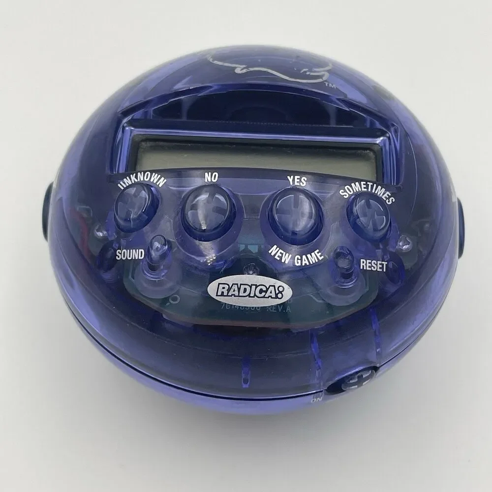 Radica 20Q 20 Questions Purple Electronic Handheld Game 2005 Tested WORKS